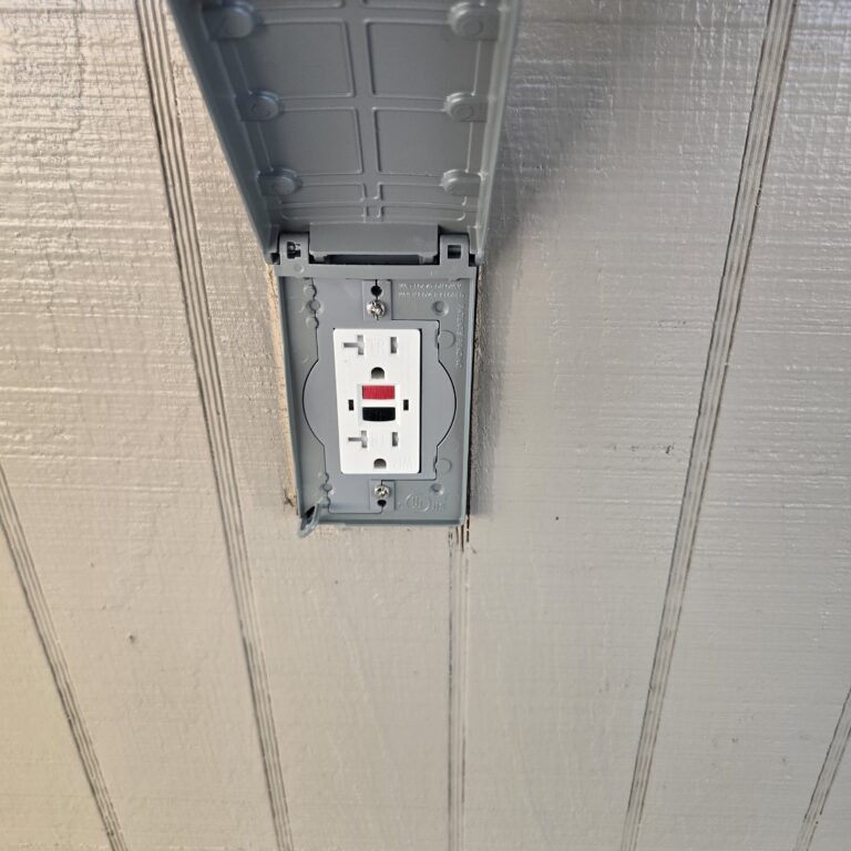 Signs Your Outdoor Outlets Need to Be Replaced
